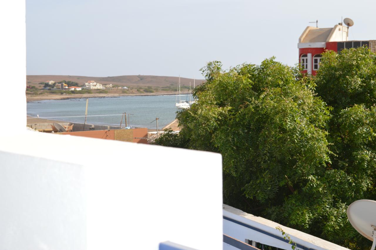 Yacht Club Sal Bed & Breakfast Palmeira ภายนอก รูปภาพ